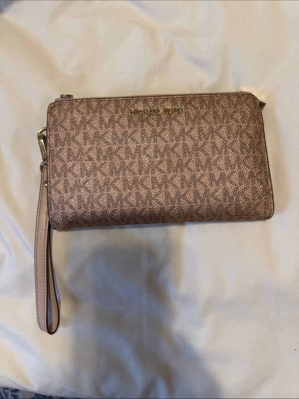 Michael Kors Metallic Rose Gold Signature Wristlet Clutch